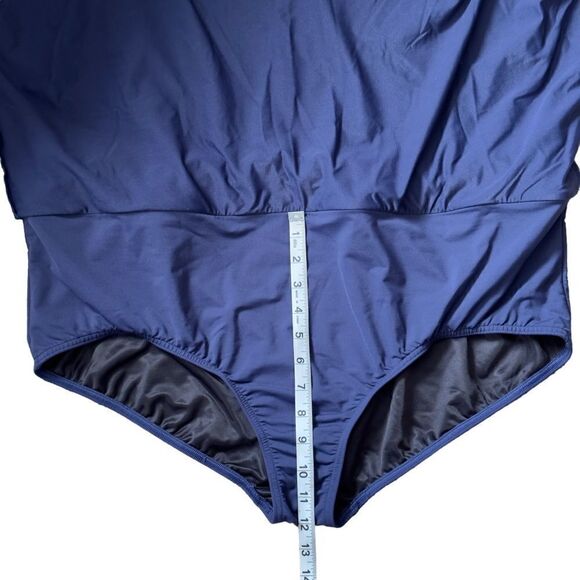 Lands’ End Women's Plus Size Tummy Control Swim Skirt Swim Bottoms Size 24W - Picture 3 of 10